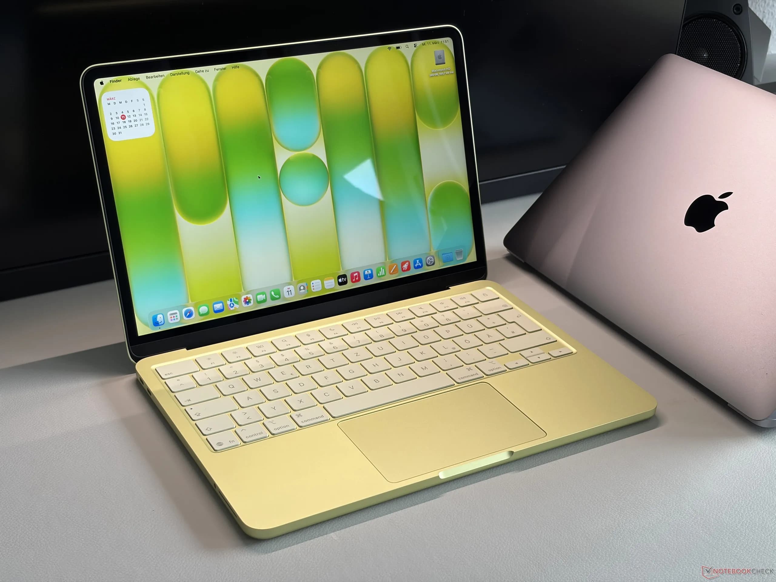 Apps using significant energy on Mac draining battery in the background