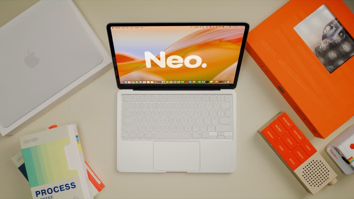 MacBook Neo external display setup with 4K monitor